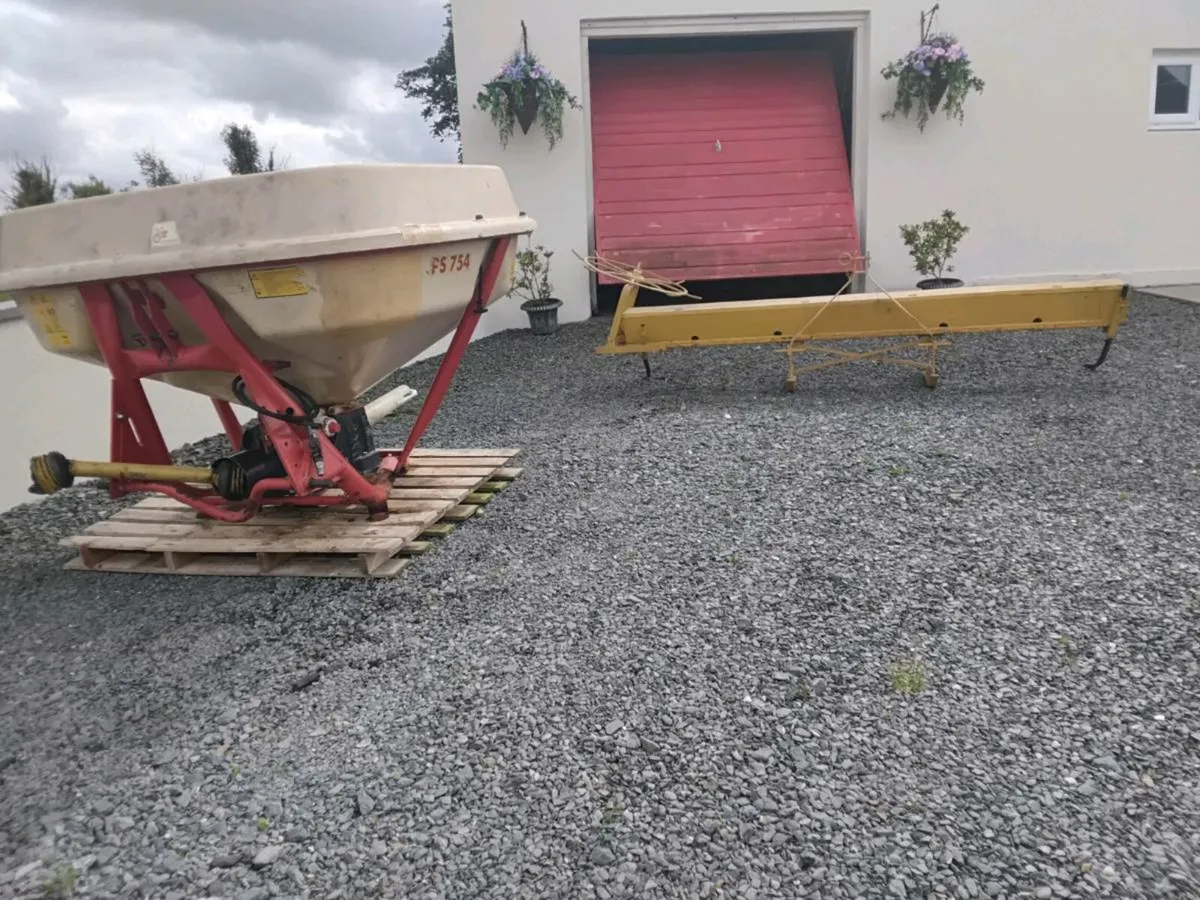 One tonne vicon sower - Image 1