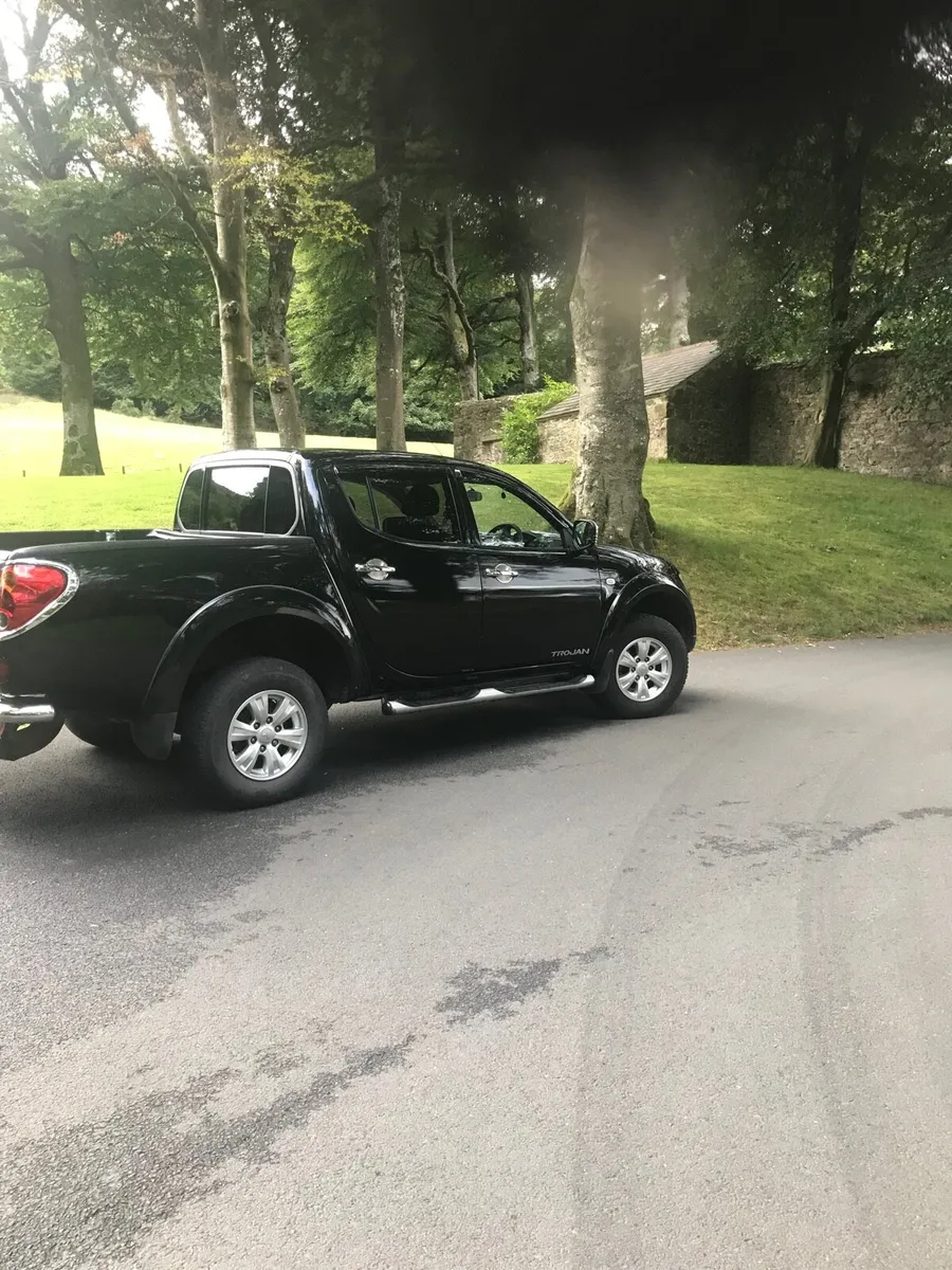 Mitsubishi L200 Trojan - Image 1