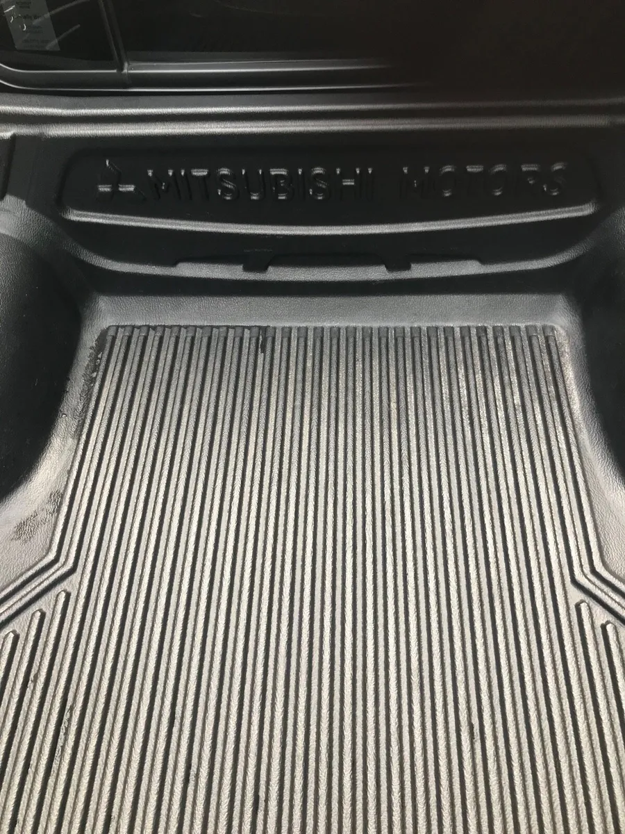 Mitsubishi L200 Trojan - Image 4