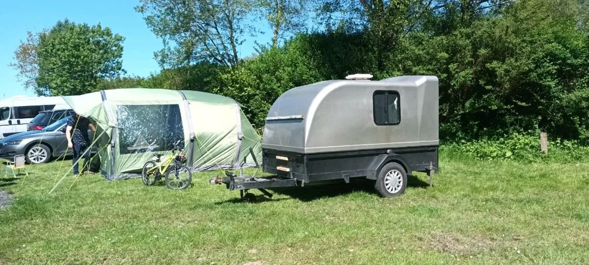 Trailer Caravan - Image 1