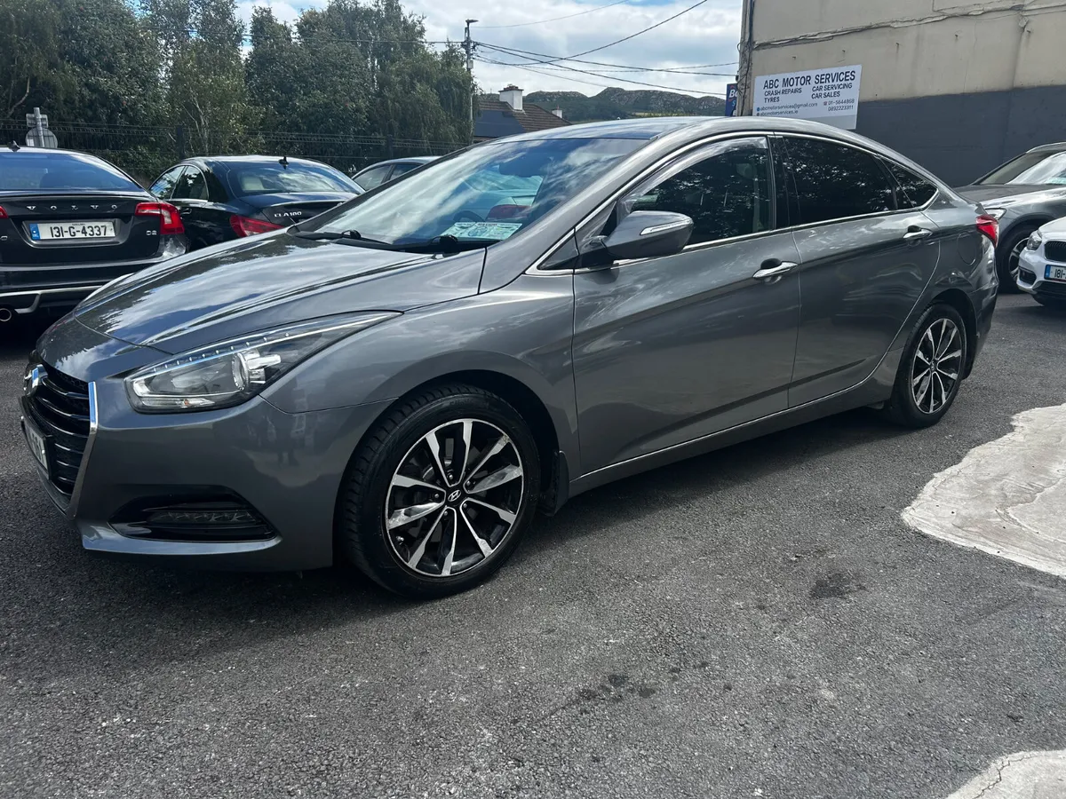 2016 HYUNDAI i40 EXECUTIVE PLUS 1.7d - Image 1