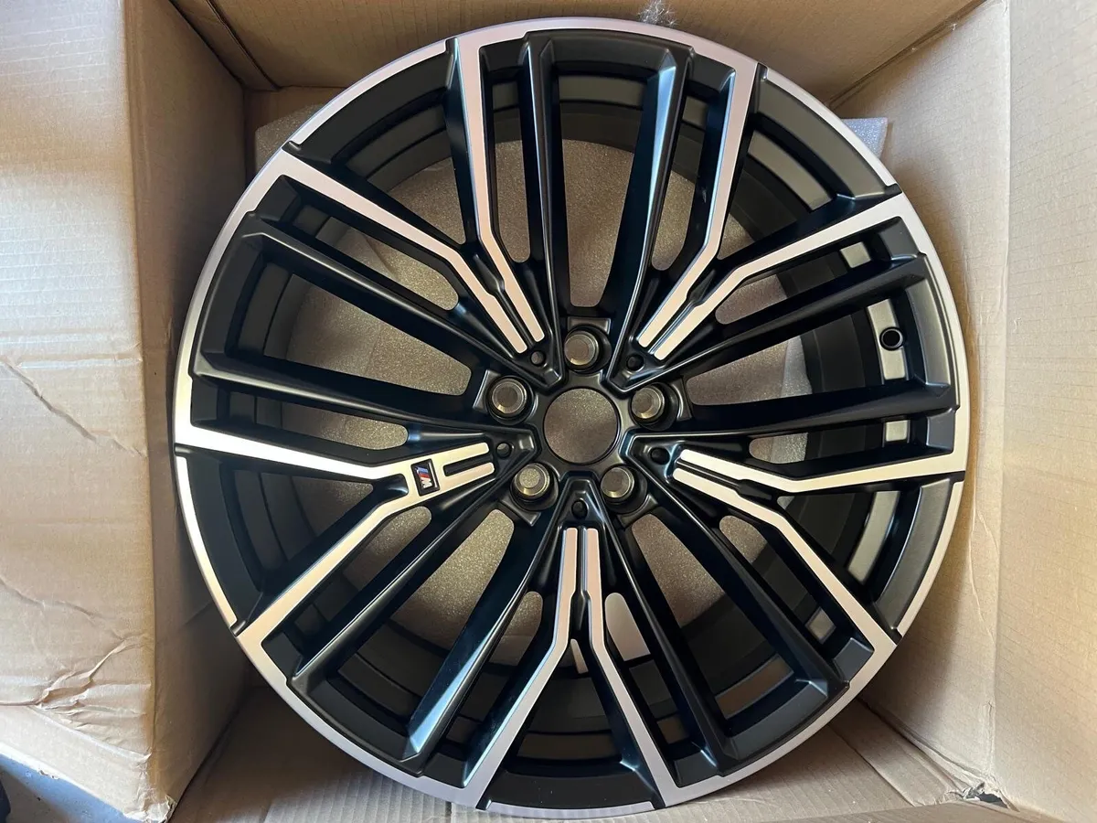 Alloys for bmw - Image 1