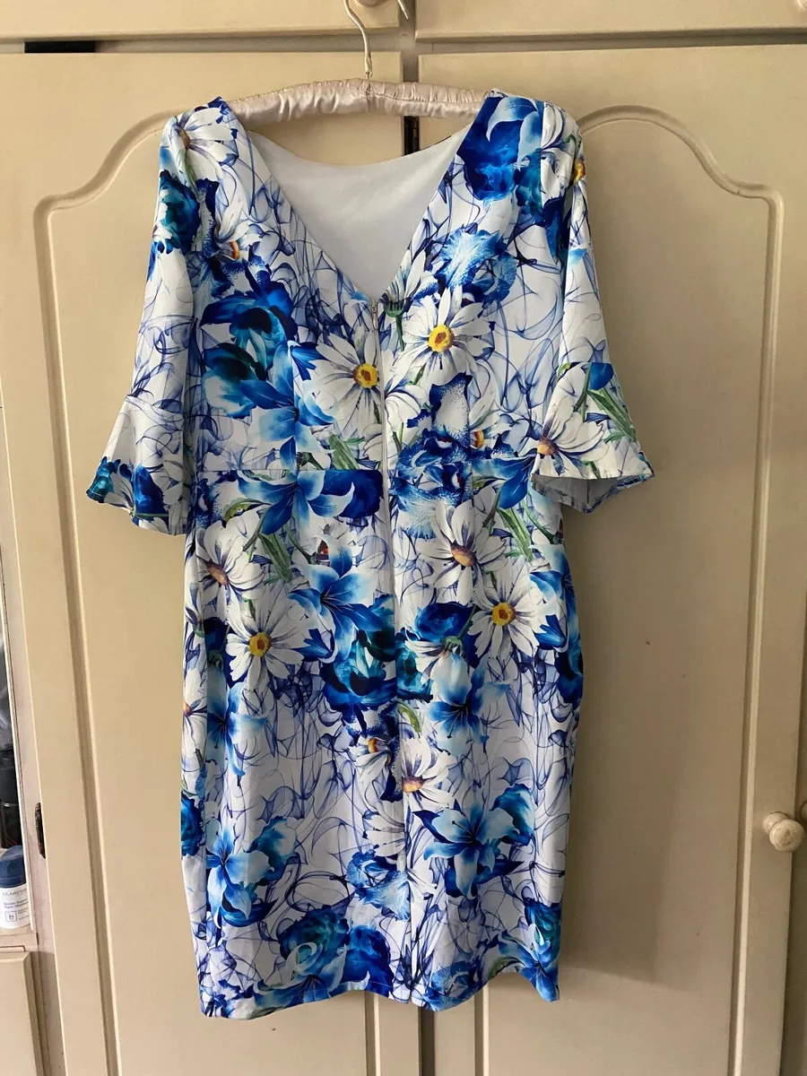 Women’s dress - Image 2