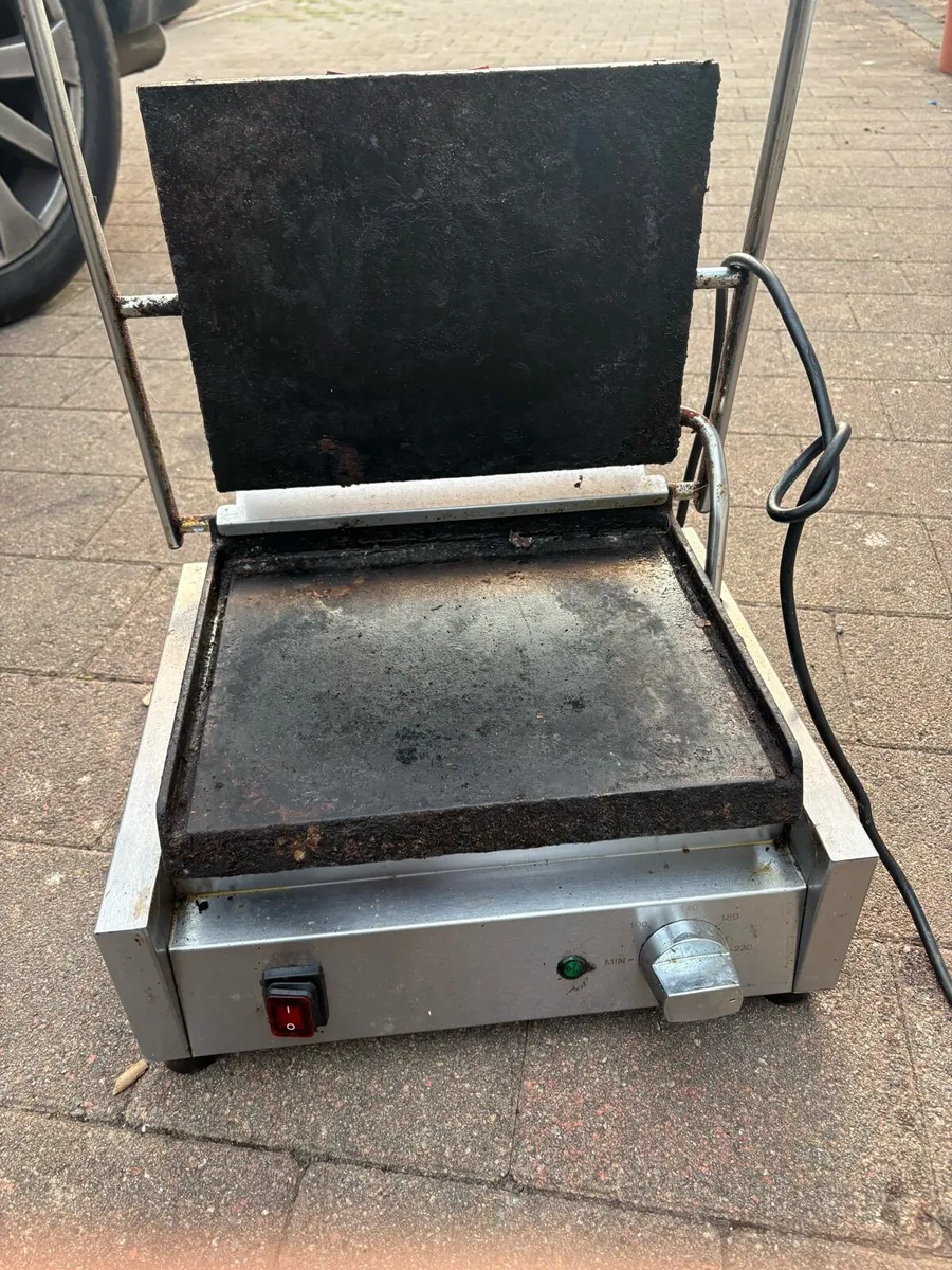 Buffalo Panini Machine - Image 2