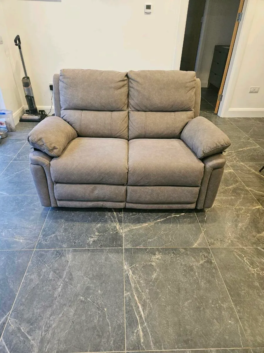 2 seater faux leather couch - Image 1