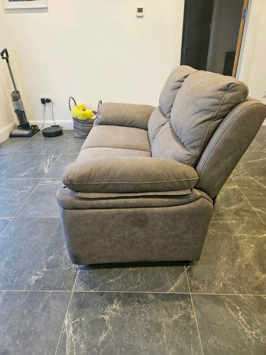 2 seater faux leather couch - Image 2