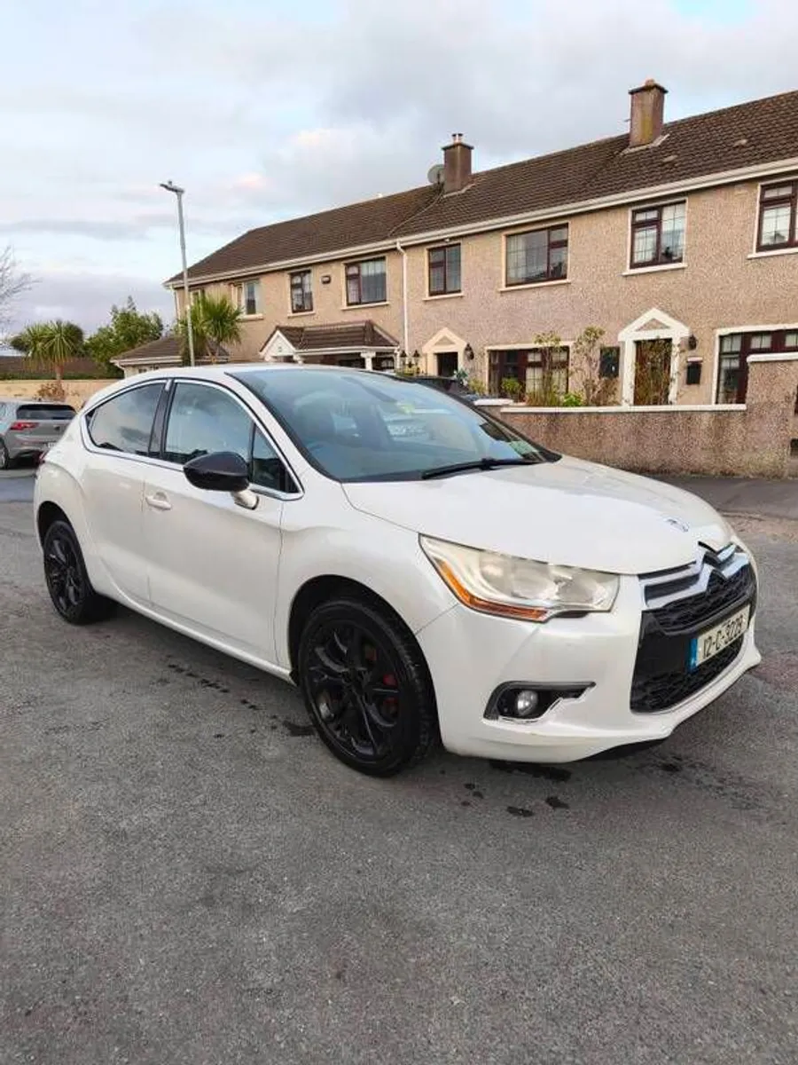 Citroen Ds 4. 1.6 Diesel, 4 new tyres, New NCT - Image 2