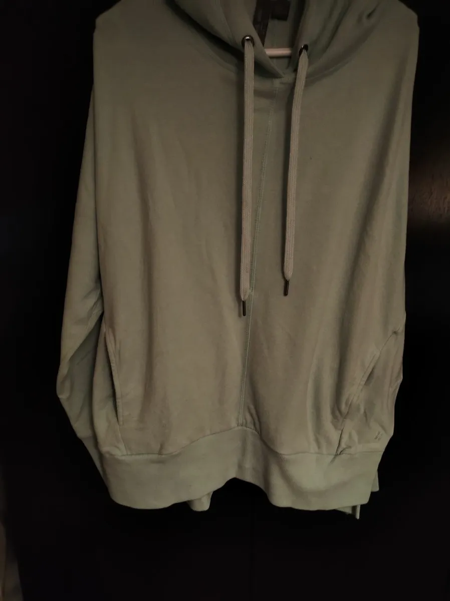 Hoodie - Sweaty Betty - Image 3