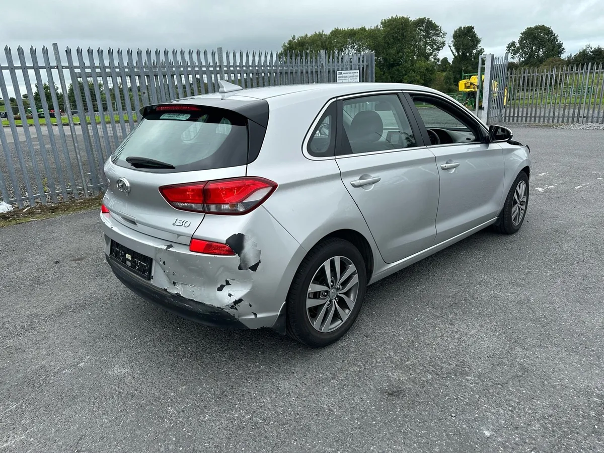 2018 Hyundai i30 1.6crdi - Image 4