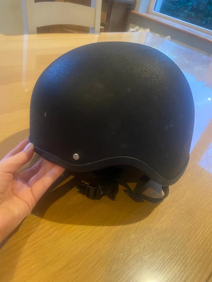 Children’s back protector& Helmet - Image 3