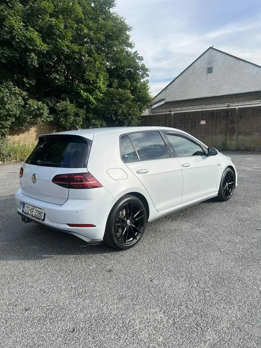 172 Volkswagen Golf GTD - Image 4