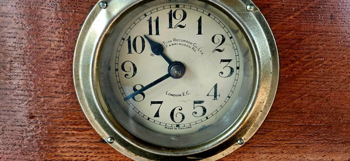 ANTIQUE CLOCK - Image 4