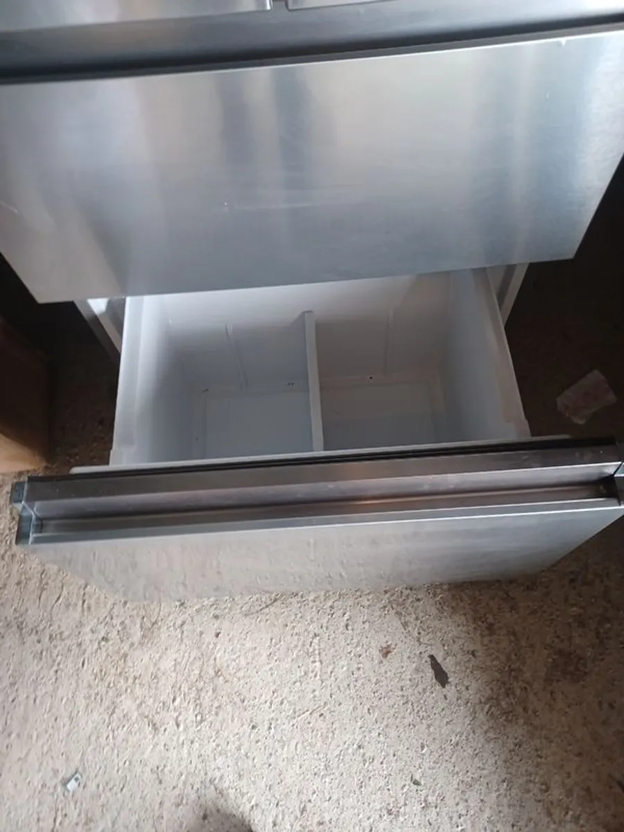 American style free standing Fridge Freezer - Image 2