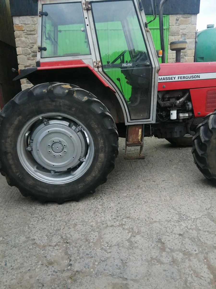 Massey Ferguson tractor - Image 2