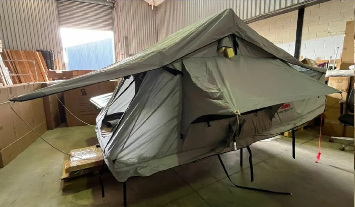 Extended Ventura Deluxe 1.4 Roof Tent – 2–3 Person - Image 4