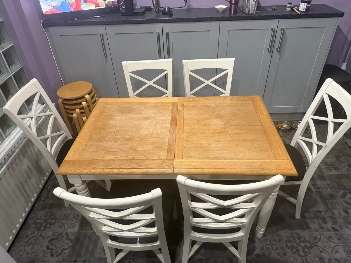 Kitchen Table - Image 1