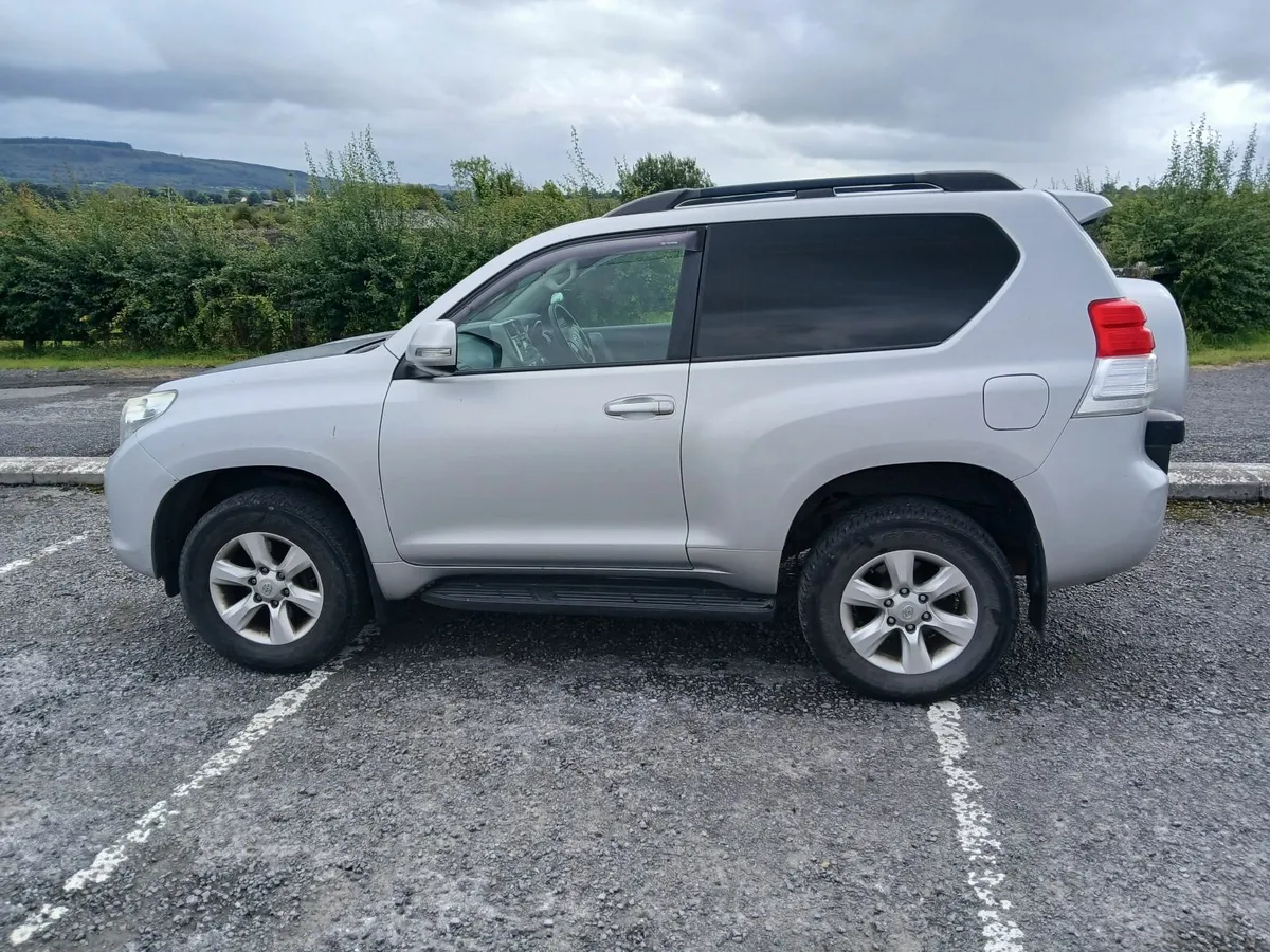 Toyota Land Cruiser 2013 swb new test - Image 2
