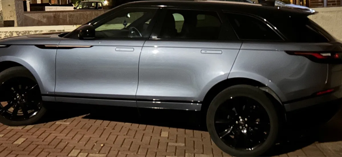 Range Rover Velar R Dynamic S - Genuine car!! - Image 4