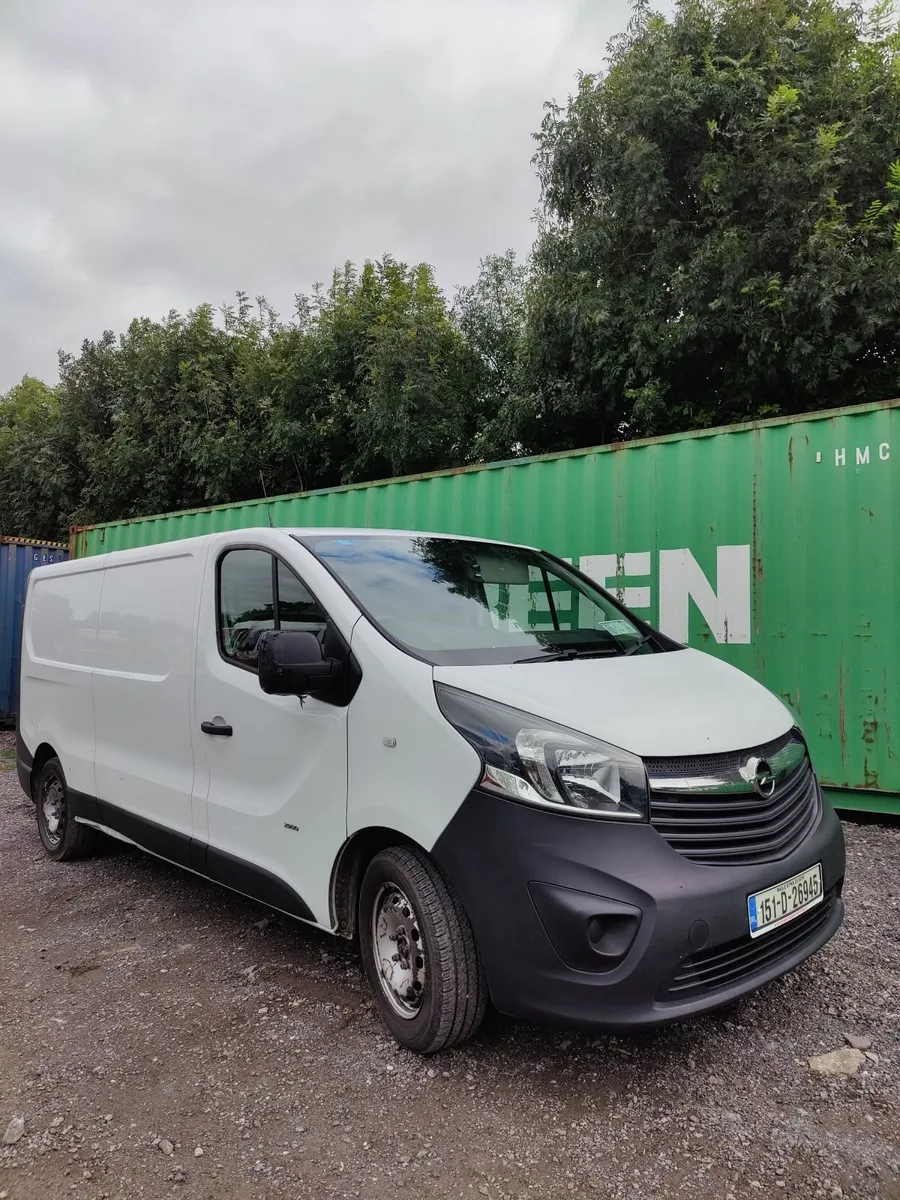 Opel Vivaro 2015 - Image 1