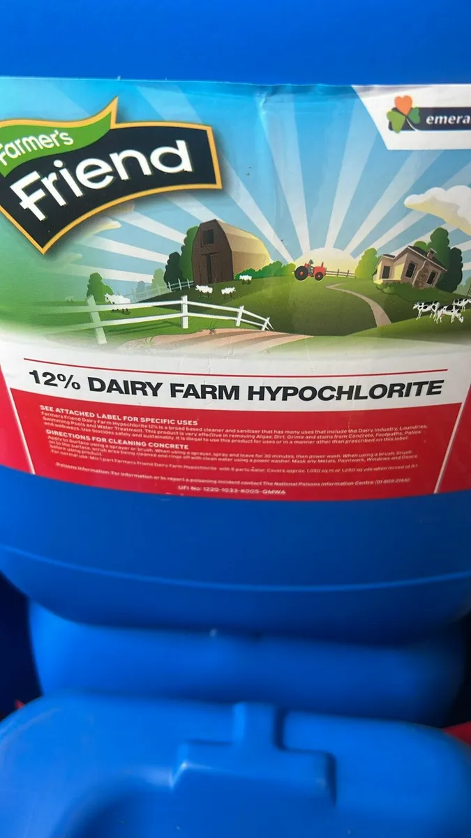 Drums of hyperchloride moss an algae remover - Image 1
