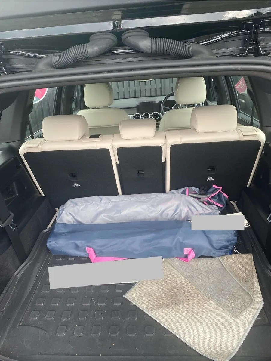 Mercedes GLB  2023 - Image 3