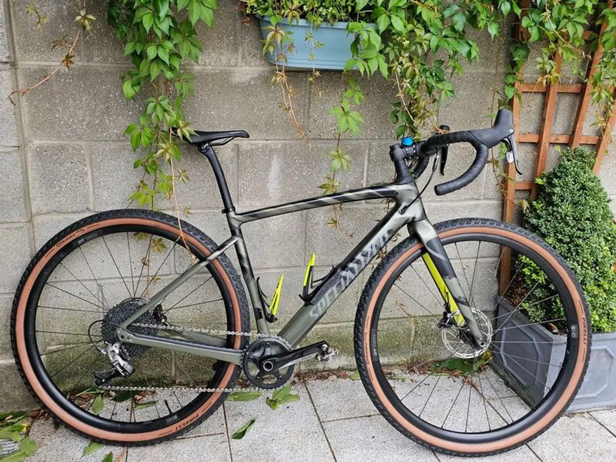 Specialised Diverge 54cm Gravel Bike - Image 1