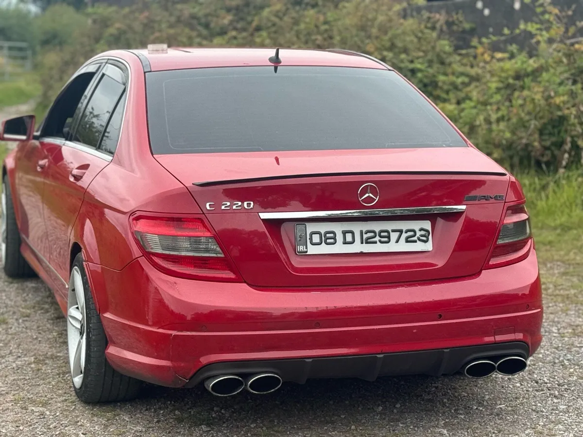Mercedes c220D - Image 4