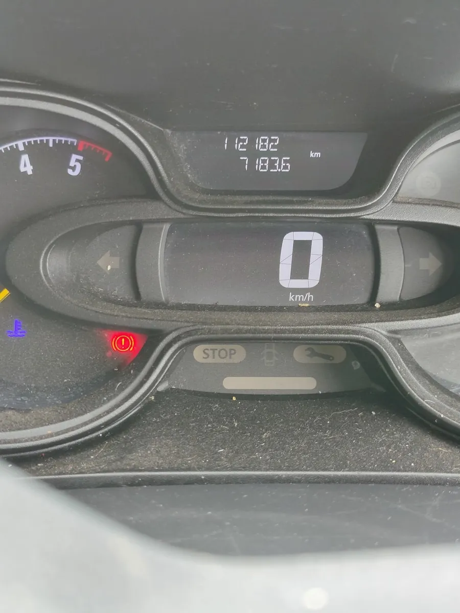 Opel Vivaro 2015 - Image 3
