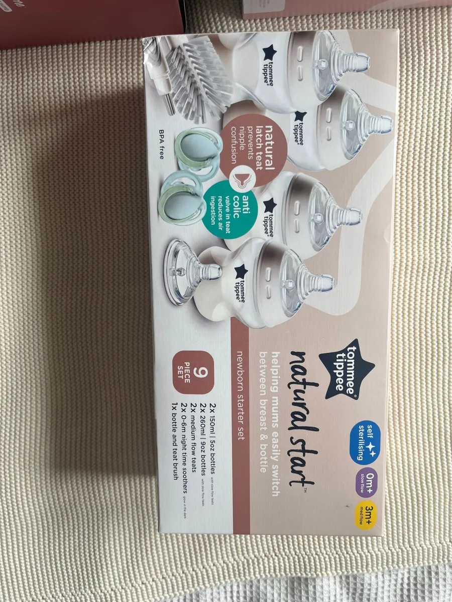 Tommee Tippee Breast pump  bundle - Image 3