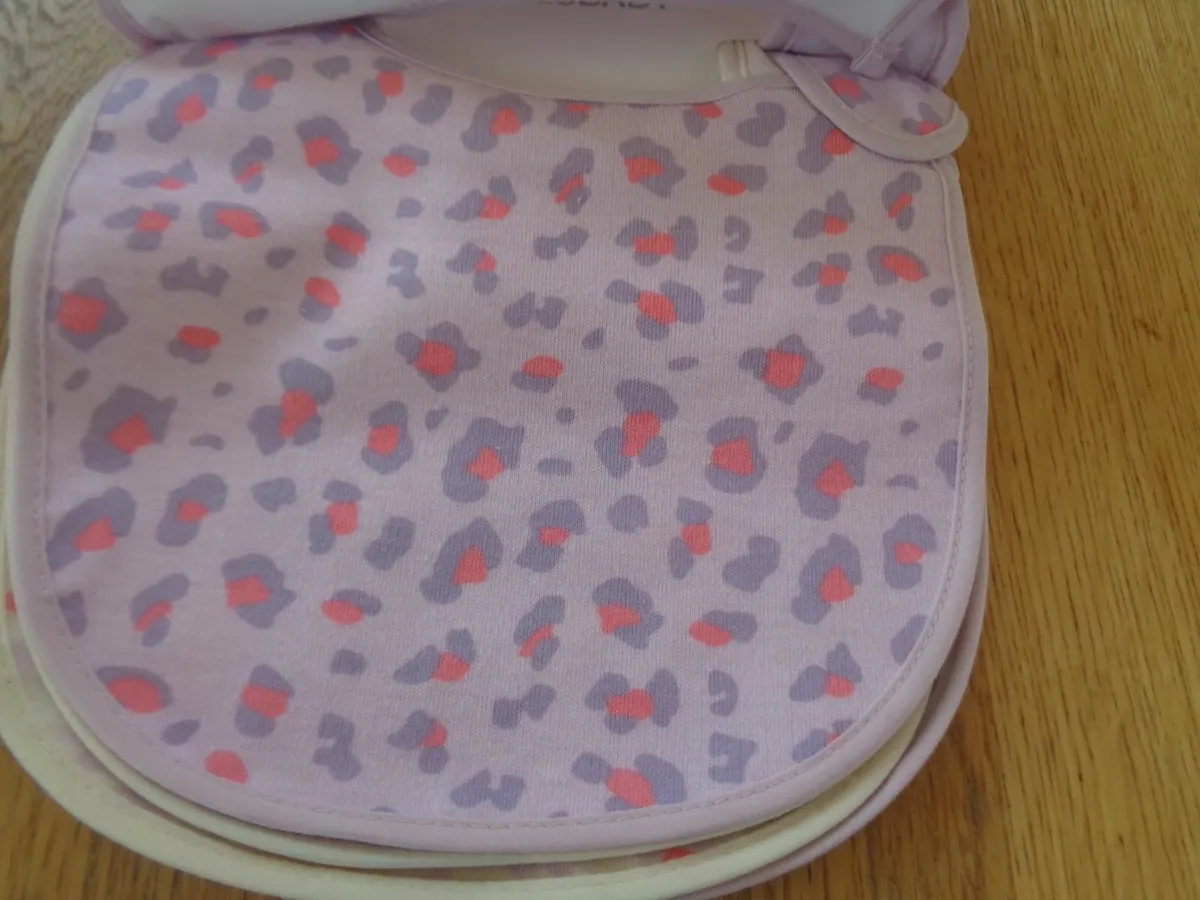 Baby Bibs x 5 for Sale - Image 3