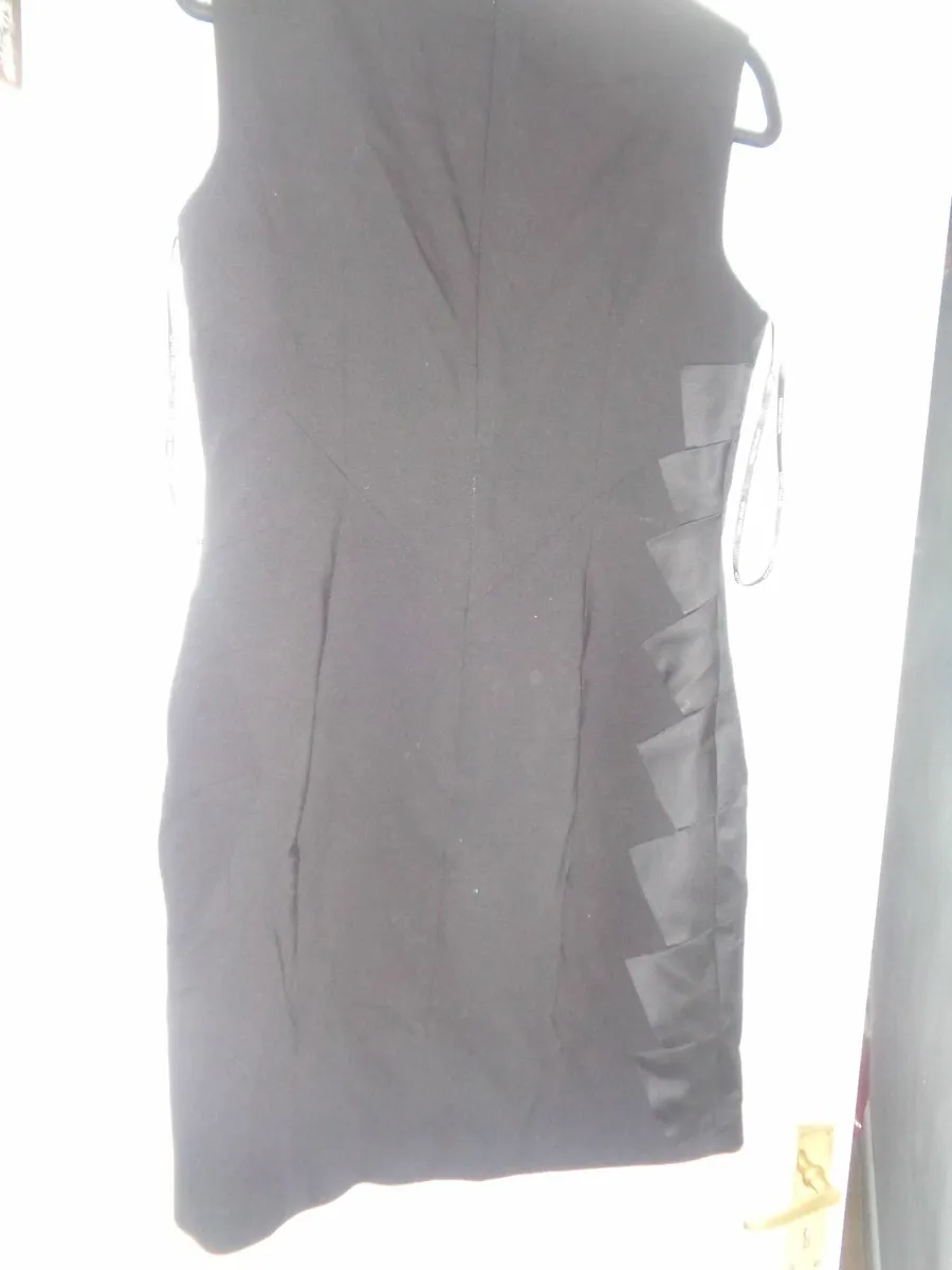 Karen Millen Ladies Dress for Sale - Image 2
