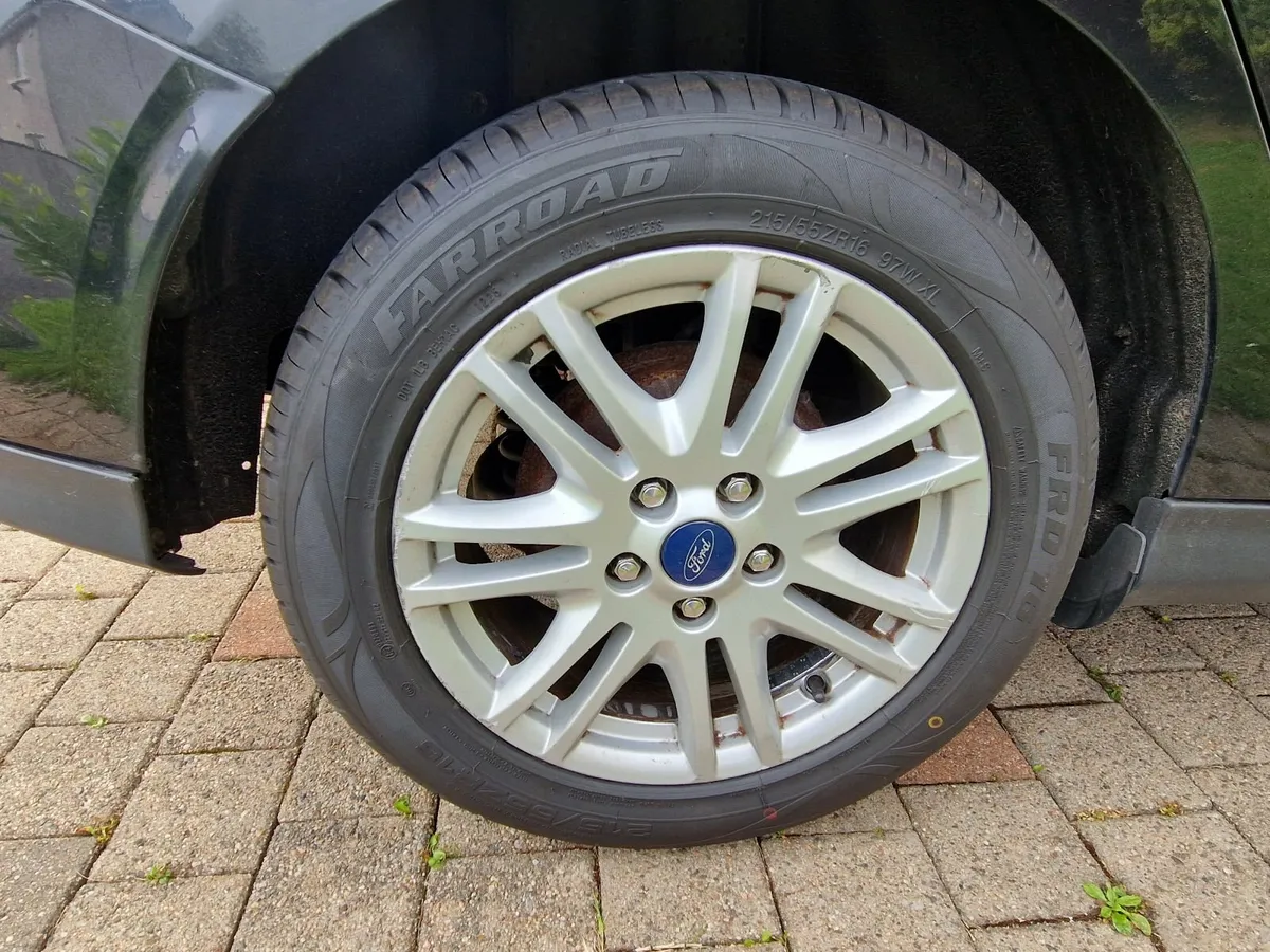 Ford Focus 2013 - Image 4