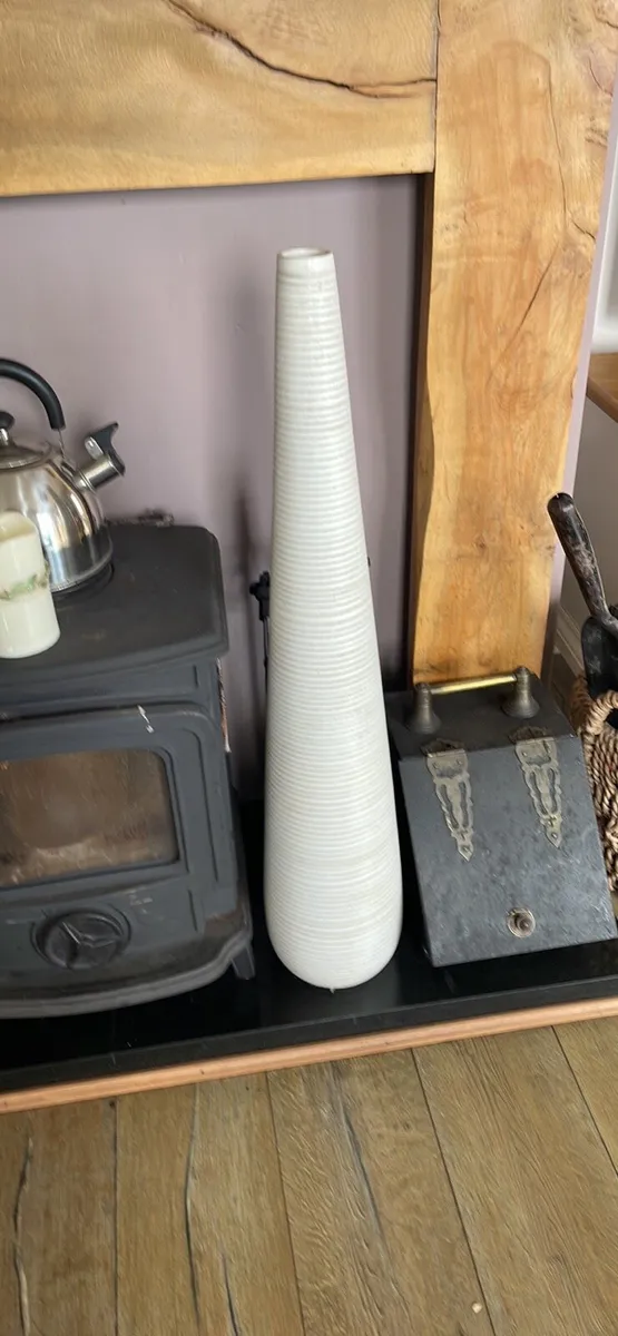 Floor vase - Image 1