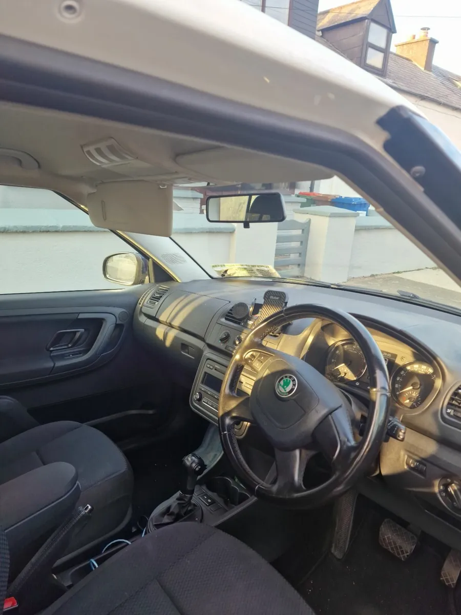 Skoda Fabia 2010 - Image 3