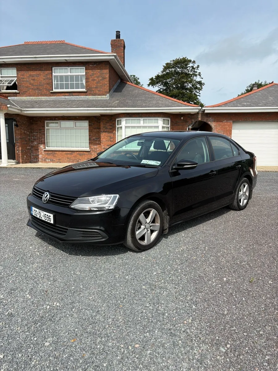 Volkswagen Jetta - Image 1