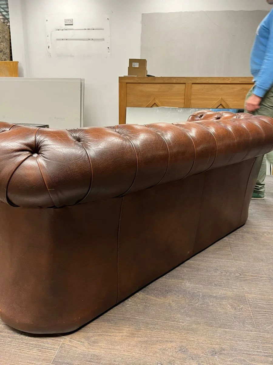 Leather Chesterfield sofa - Image 3