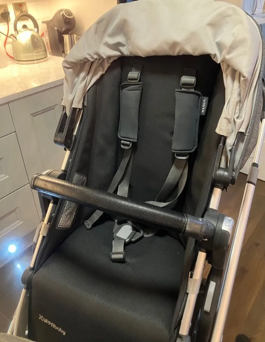 Uppababy Vista v2 Twin/Double - Image 2