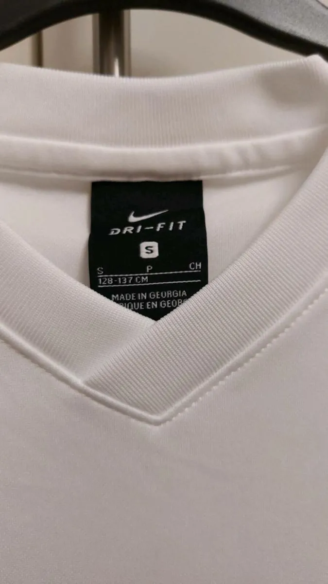 Nike football jersey - Image 3