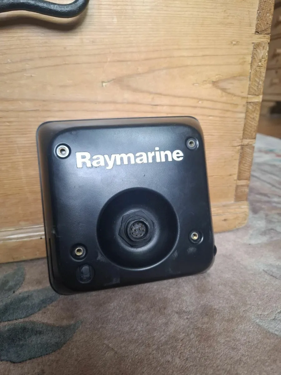 Raymarine Dragonfly 6 Chartplotter Fishfinder - Image 4