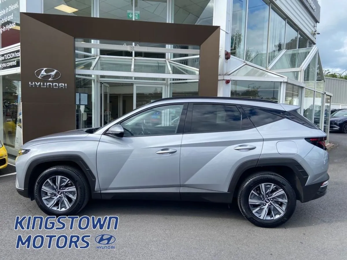 Hyundai Tucson Executive HEV 5DR Auto - Image 3