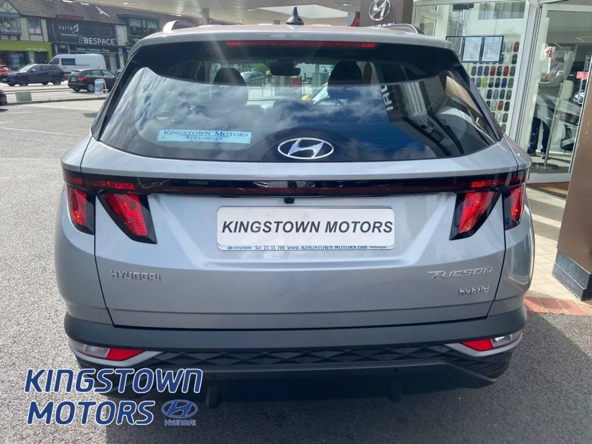 Hyundai Tucson Executive HEV 5DR Auto - Image 4