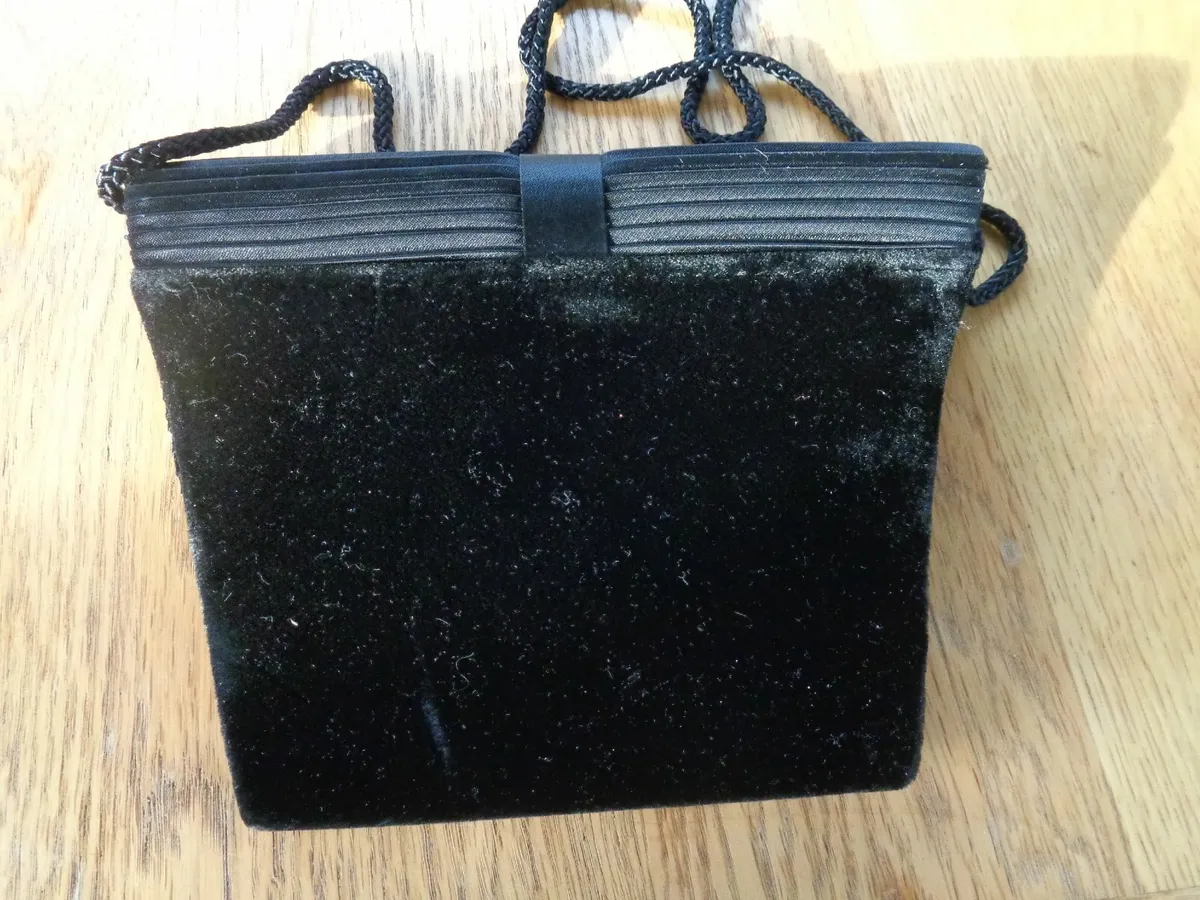Evening/Occassion Bag for Sale - Image 2