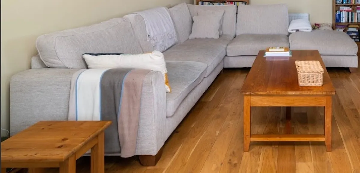Couch - Image 1