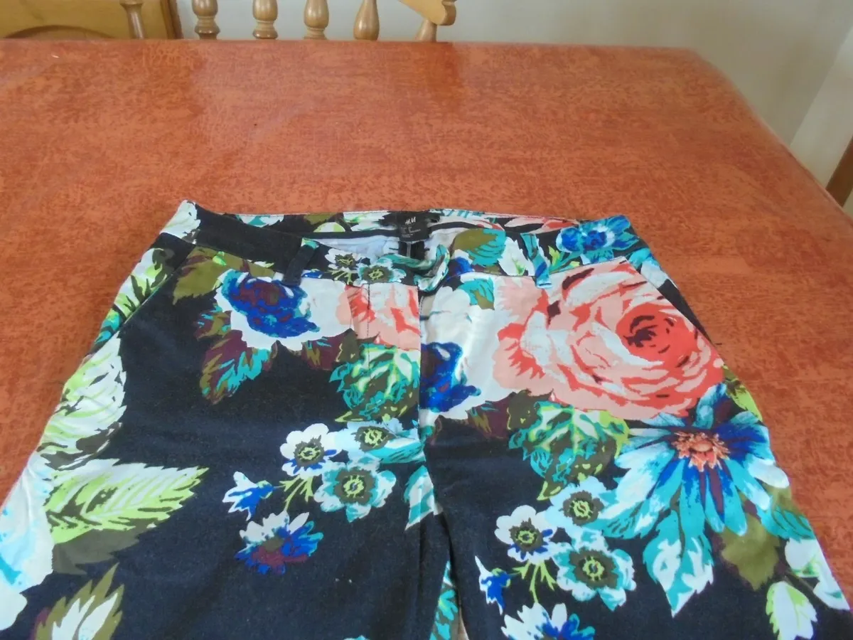 H&M Floral Straight Leg Trousers for Sale - Image 3