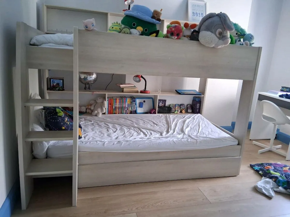 Bunk Beds - Image 1