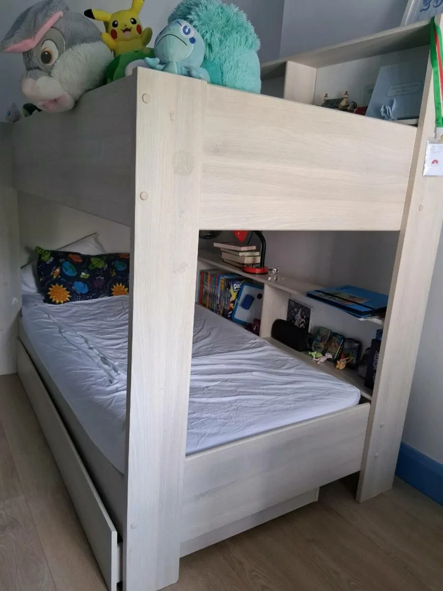 Bunk Beds - Image 4