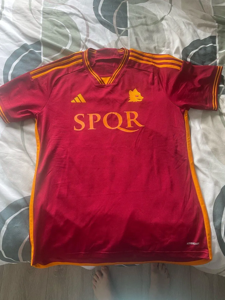 Football jerseys x3 - Image 3