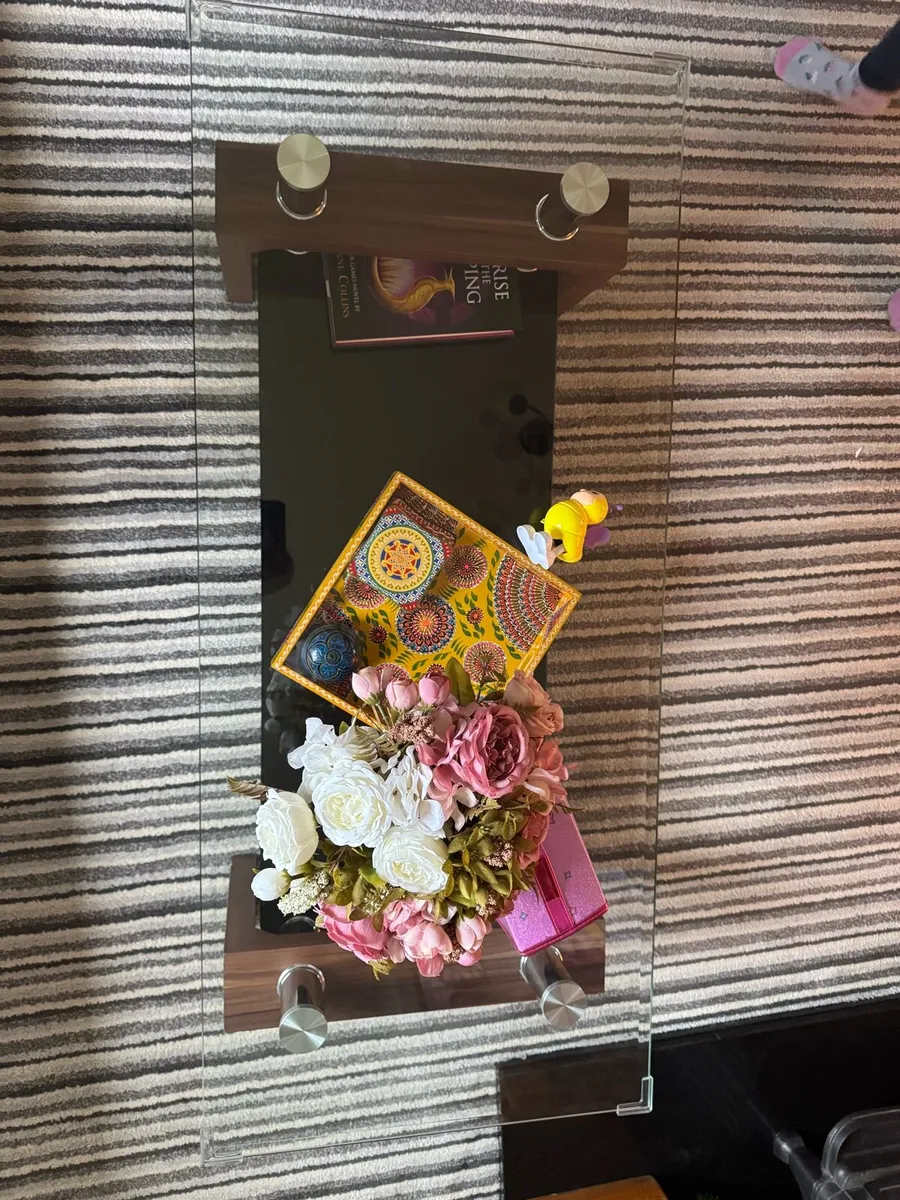 Glass coffee table - Image 2