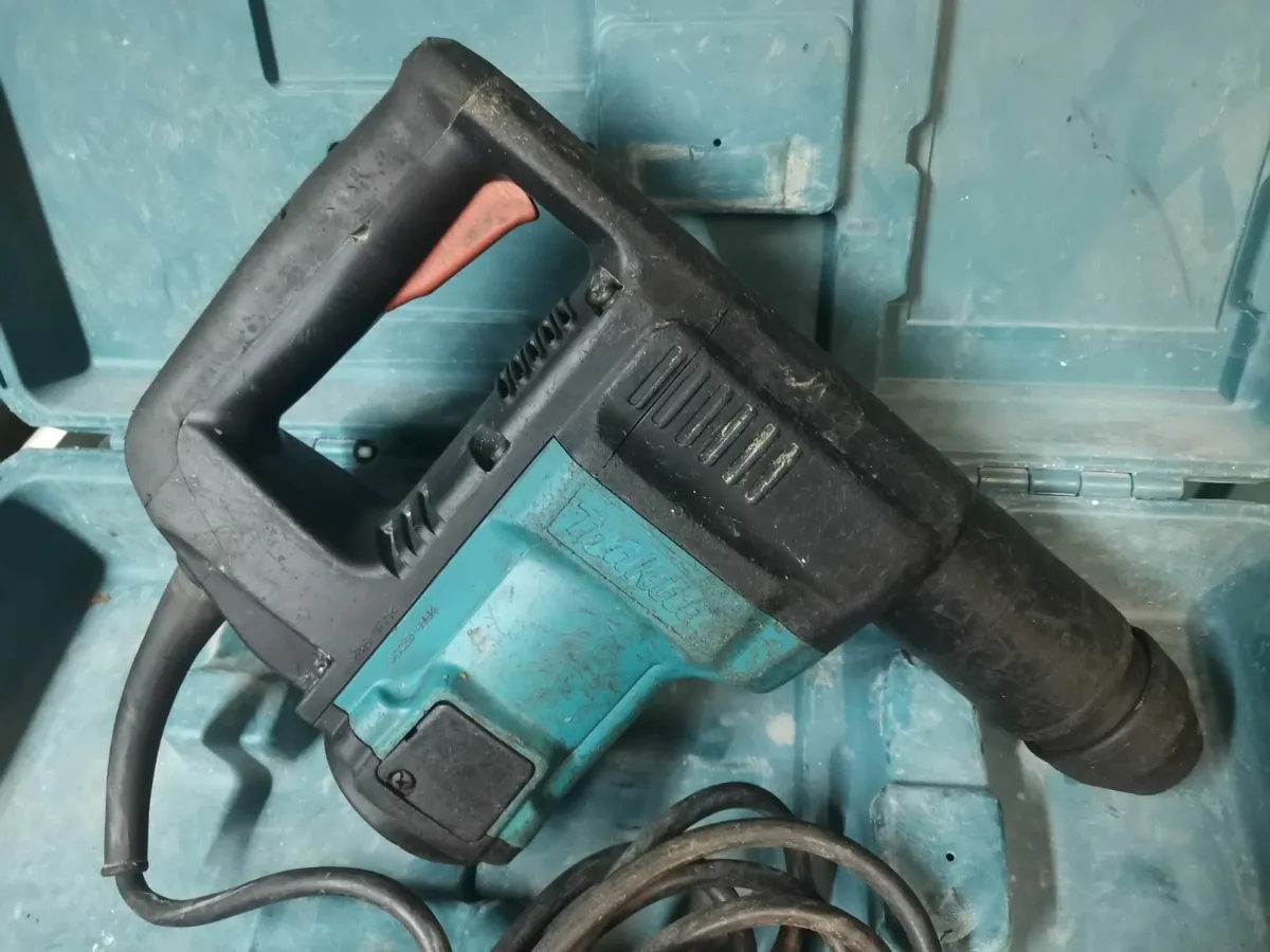 Makita HR 3000C - Image 2
