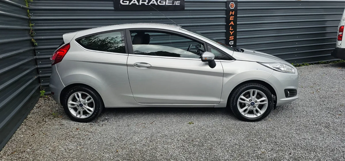 2017 Ford Fiesta 1.25 Zetec - Image 4